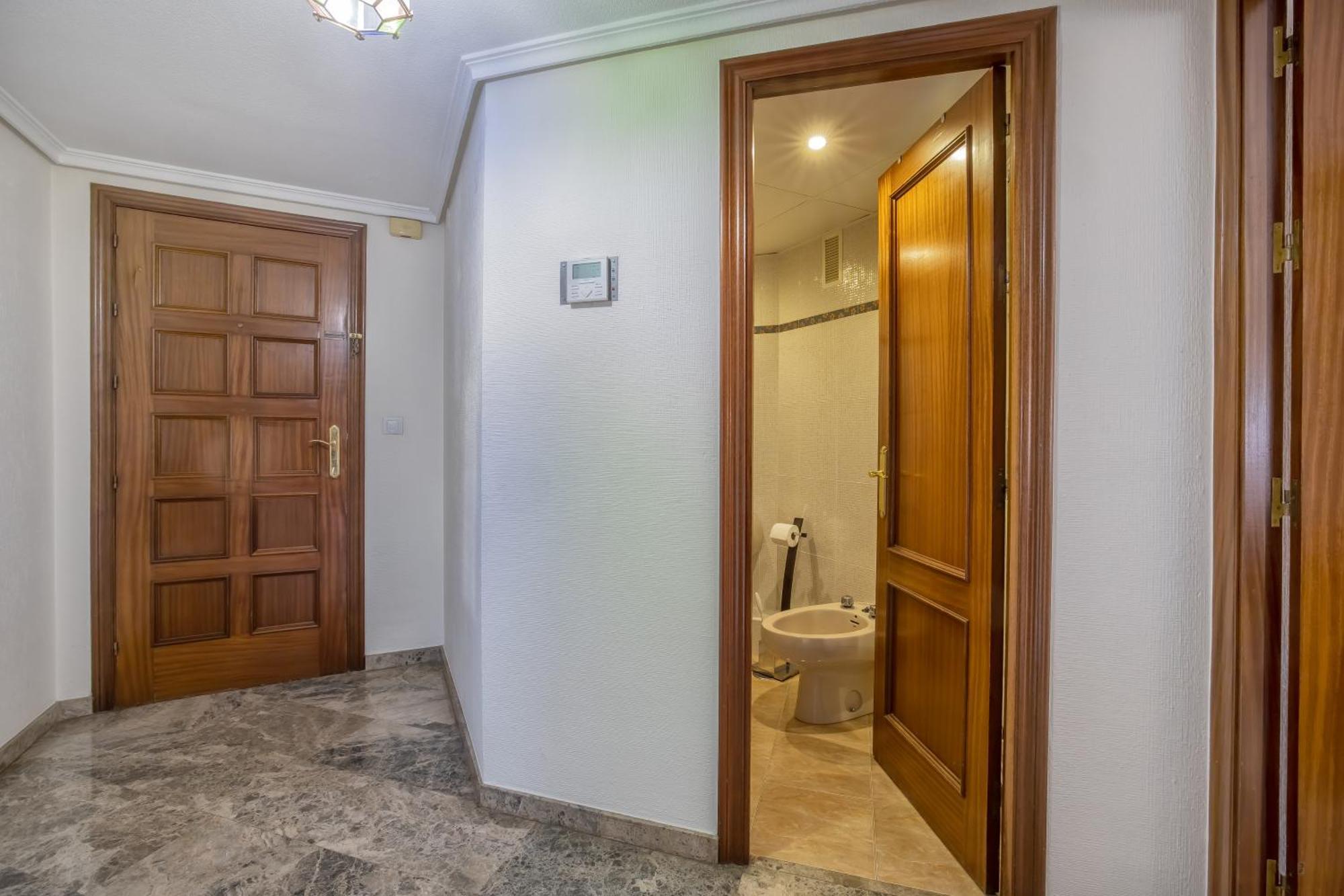 R & T Cordoba Center Apartamentos - Parking Extérieur photo